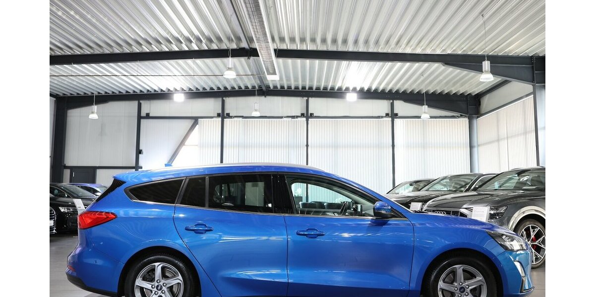 Ford Focus Tunier 2.0 EcoBlue TITANIUM 114.000 km 12.444 &euro; Hamm 59077