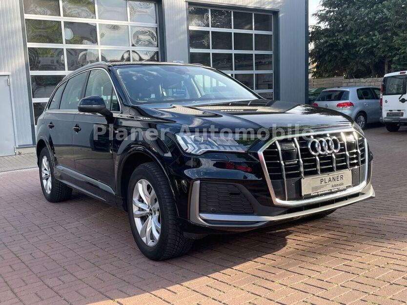 Q7