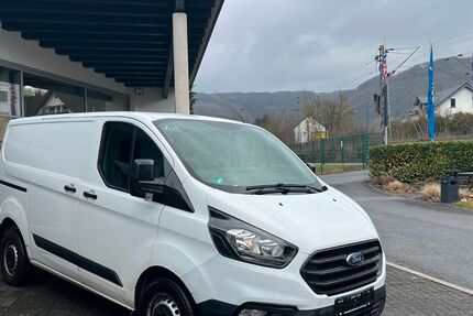 Ford Transit Custom 94.000 km 9.950 &euro; Finnentrop 57413