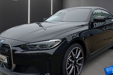 BMW i4 13.417 km 39.289 &euro; Bottrop 46236