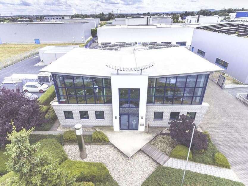 Grundstück in Baesweiler 1.100.000 € 2374 m²