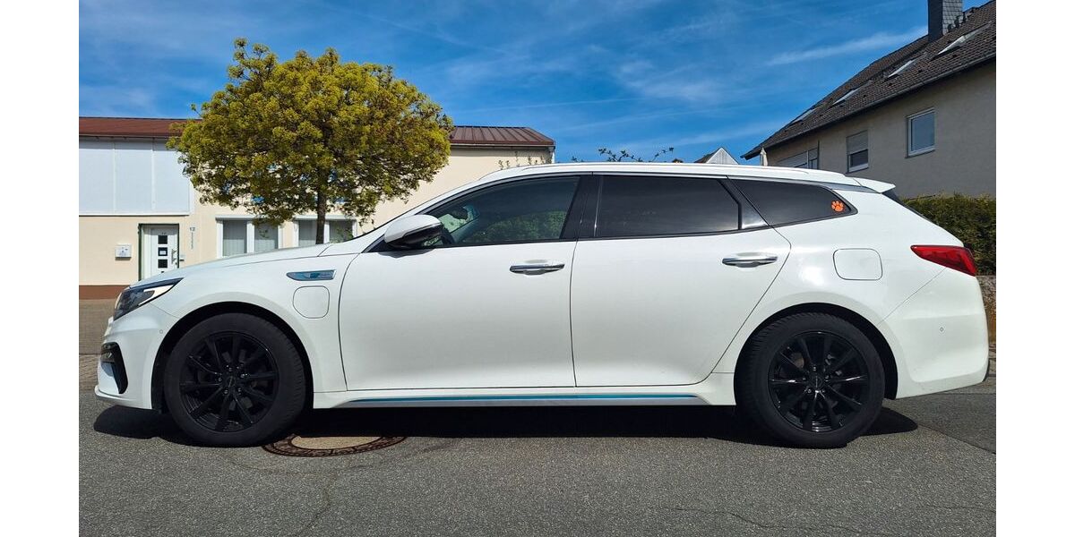 Kia Optima 68.000 km 21.200 &euro; Rüsselsheim 65428