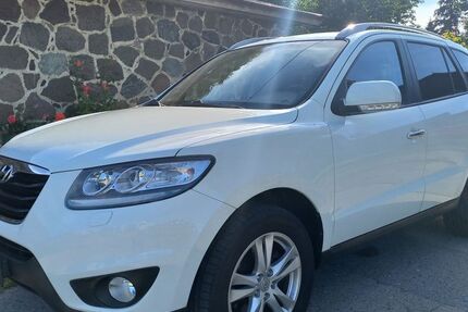 Hyundai SANTA FE 218.000 km 7.990 &euro; Demmin 17109