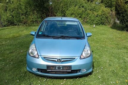 Honda Jazz 144.000 km 2.500 &euro; Memmelsdorf 96117