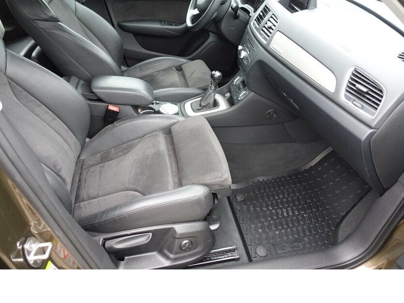 Q3 2.0 TDI quattro Bi-Xenon Navi PDC S-Line 8x Alu