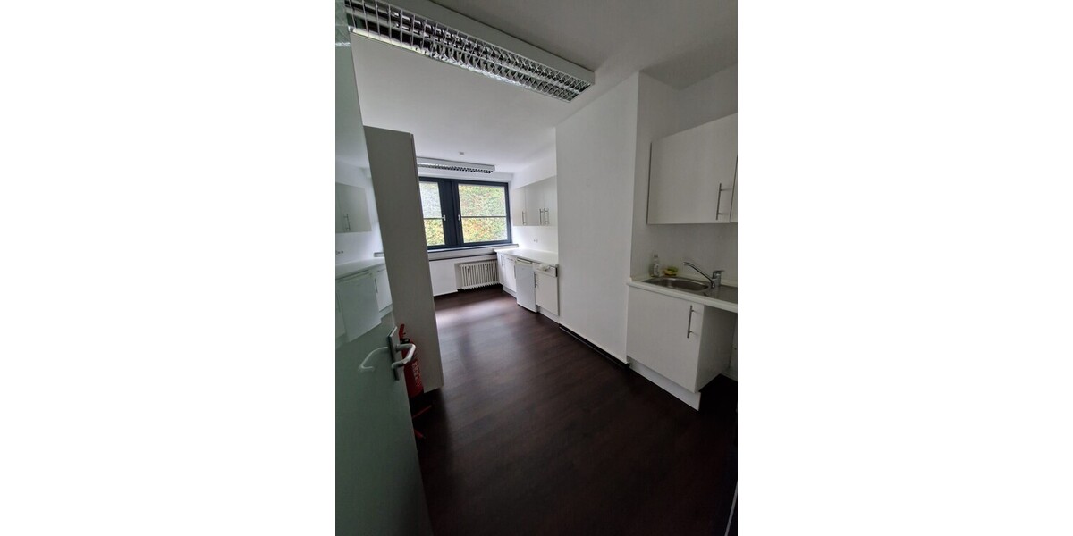 Moderne Gewerbefläche, Ihr neuer Unternehmensstandort – modern, hell und repräsentativ - Gewerbeobjekt Essen Stadtkern | Angebot:27351541
