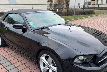 Ford Mustang 114.000 km 17.500 &euro; Berlin 10179