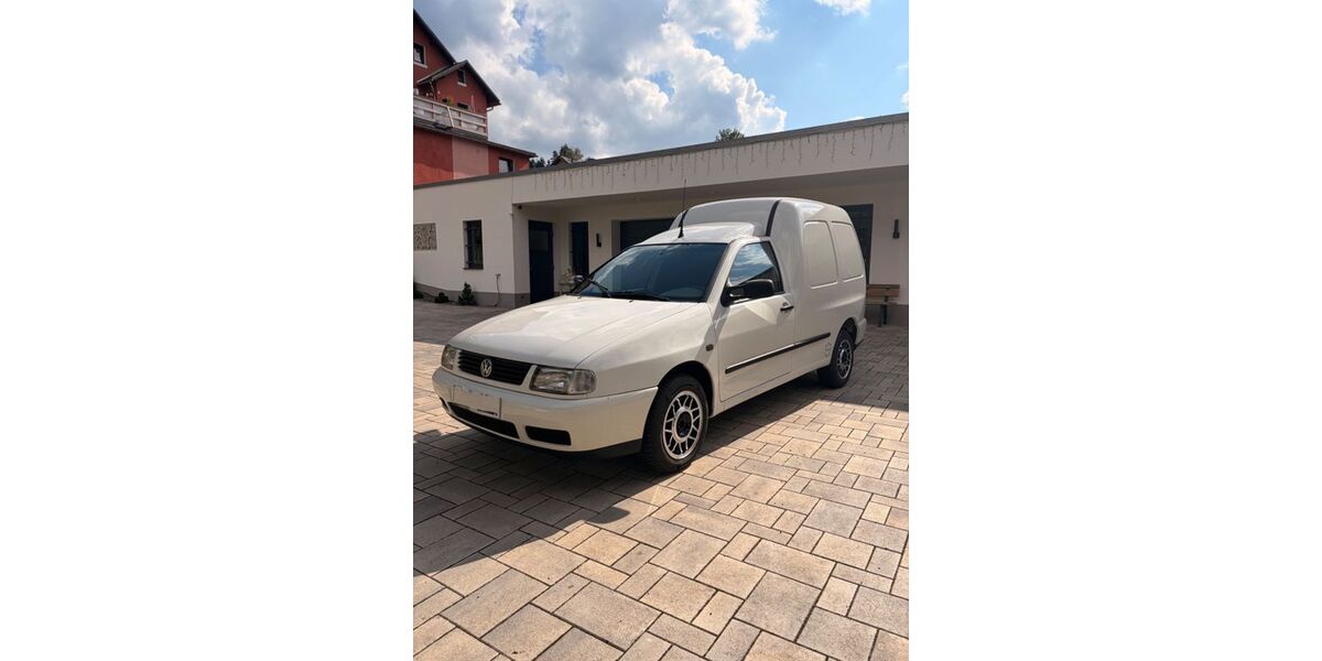 VW Caddy 116.797 km 6.500 &euro; Bad Elster 08645