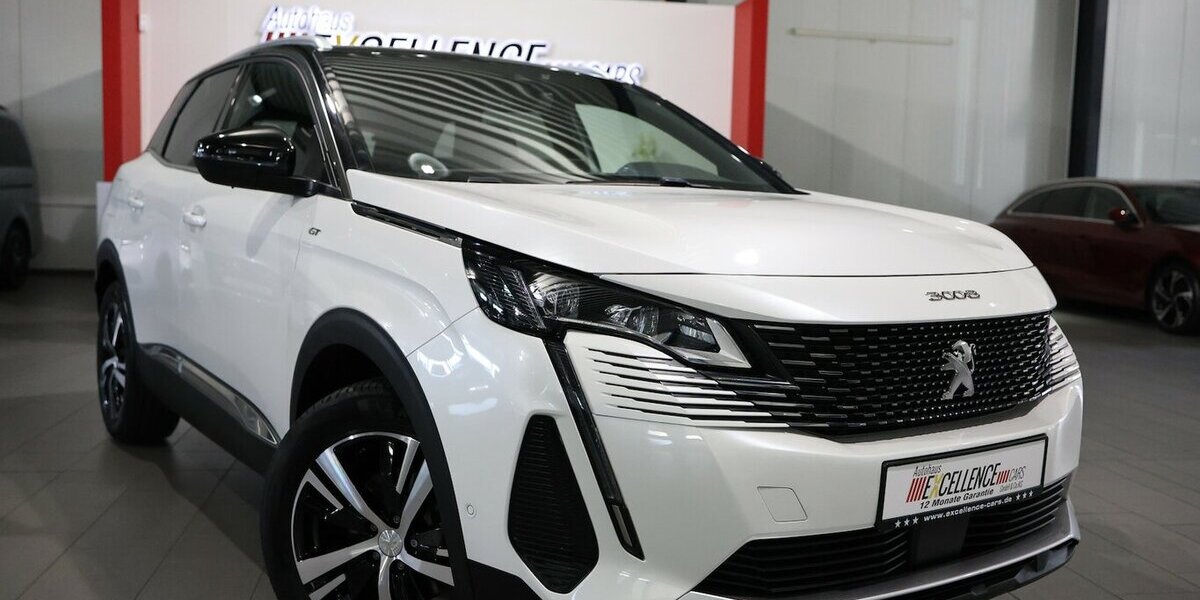 Peugeot 3008 1.2 PureTech ALLURE GT-LINE / I-COCKPIT,LED 22.000 km 17.777 &euro; Hamm 59077