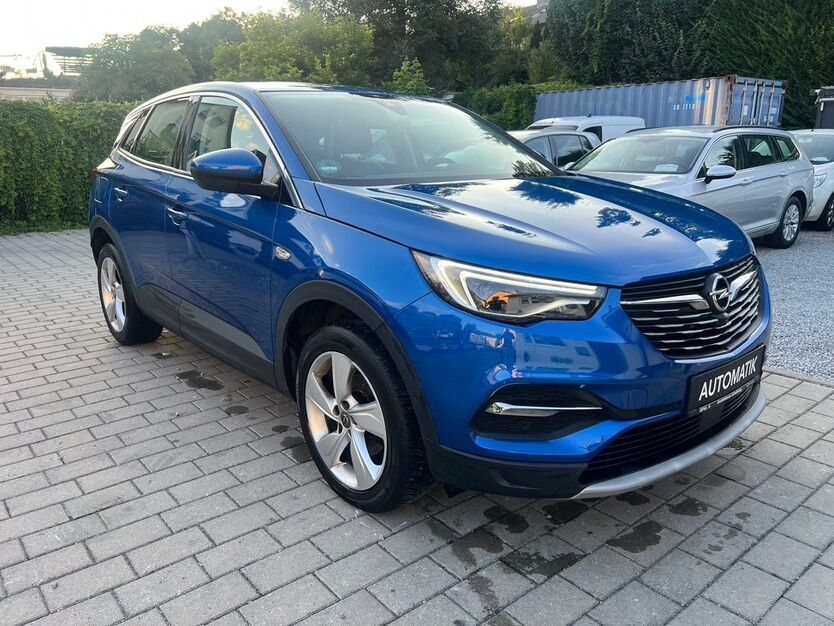 Opel Grandland (X) 95.000 km 15.950 € Ludwigsburg 71642
