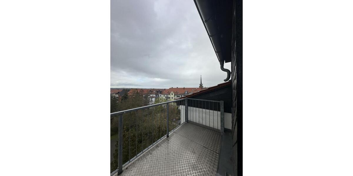 Etagenwohnung Weißenfels - 4 Zimmer, 102 m&sup2;, 613&euro; | Angebot:26675307