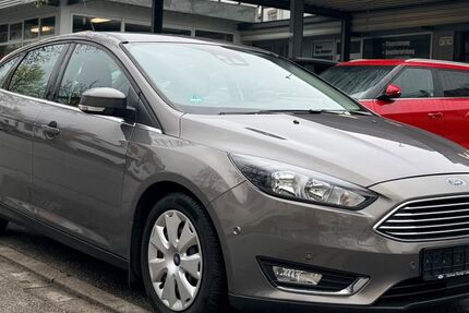 Ford Focus 202.000 km 5.990 &euro; Waldkraiburg 84478
