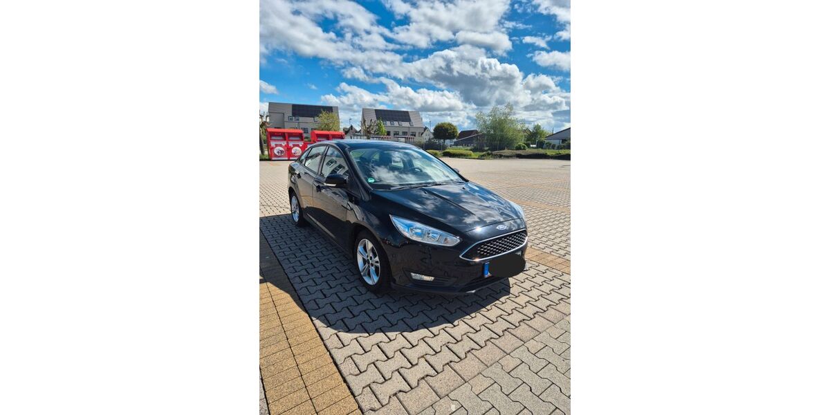 Ford Focus 76.500 km 6.495 &euro; Reichelsheim 61203