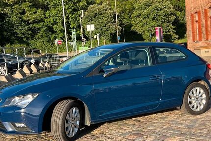 Seat Leon 125.000 km 7.900 &euro; Lübeck 23560