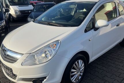 Opel Corsa 175.000 km 2.000 &euro; Beselich- Obertiefenbach 65614