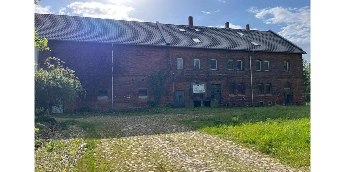 Teile des historischen Rittergutes Podelwitz Reihenhäuser Loft 20 zimmer