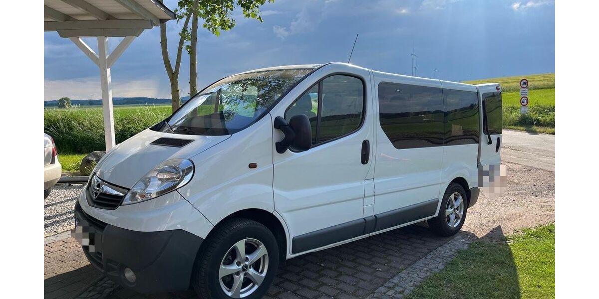Opel Vivaro 198.000 km 10.450 &euro; Gieboldehausen 37434