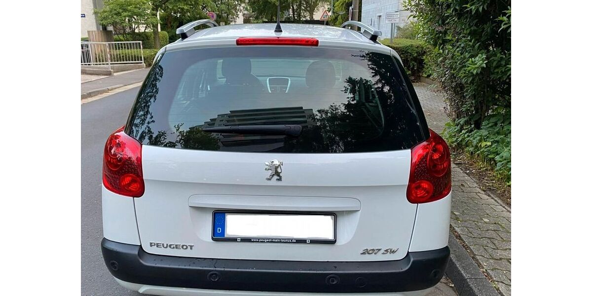Peugeot 207 94.900 km 4.400 &euro; Bad Homburg 61352