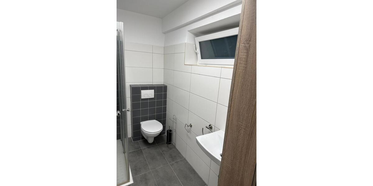 Etagenwohnung Wipperfürth - 1 Zimmer, 33 m&sup2;, 380&euro; | Angebot:26364316