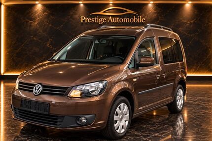 VW Caddy 182.000 km 7.900 &euro; Hannover 30179