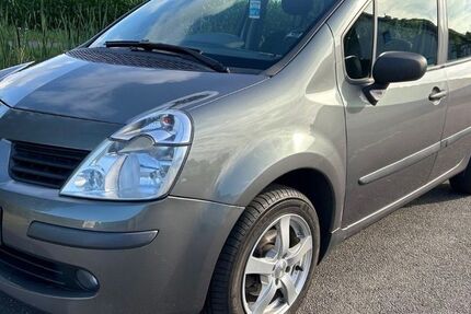 Renault Modus 200.000 km 1.699 &euro; Frankfurt am Main 60386