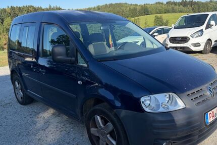 VW Caddy 216.388 km 3.990 &euro; Eging am See 94535