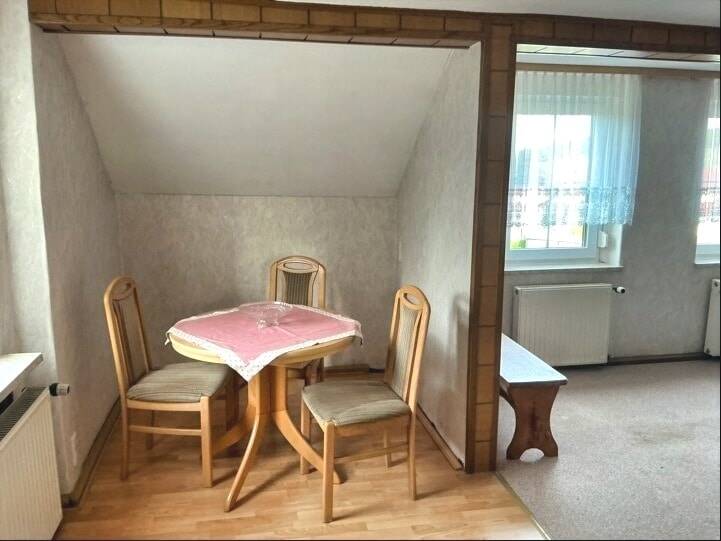Einfamilienhaus Schönbrunn - 5 Zimmer, 140 m&sup2;, 180.000&euro; | Angebot:26501704