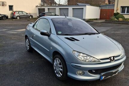 Peugeot 206 162.000 km 1.499 &euro; Köln 50769