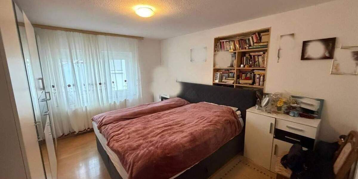 Mehrfamilienhaus, Wohnhaus Wildberg Effringen - 7 Zimmer, 200 m&sup2;, 475.000&euro; | Angebot:24657197