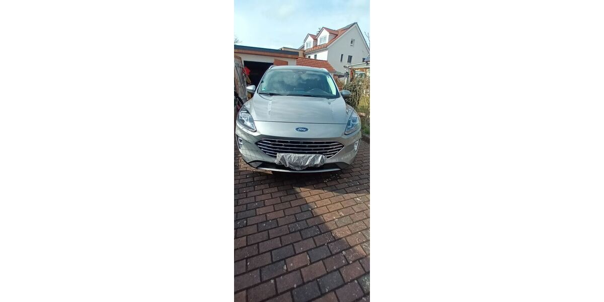 Ford Kuga 30.500 km 22.900 &euro; Schwabhausen 85247