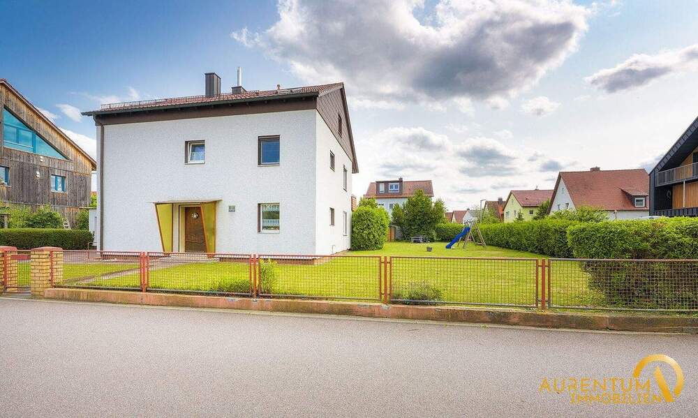 Mehrfamilienhaus, Wohnhaus Regensburg Reinhausen - 7 Zimmer, 298 m&sup2;, 1.100.000&euro; | Angebot:25737554
