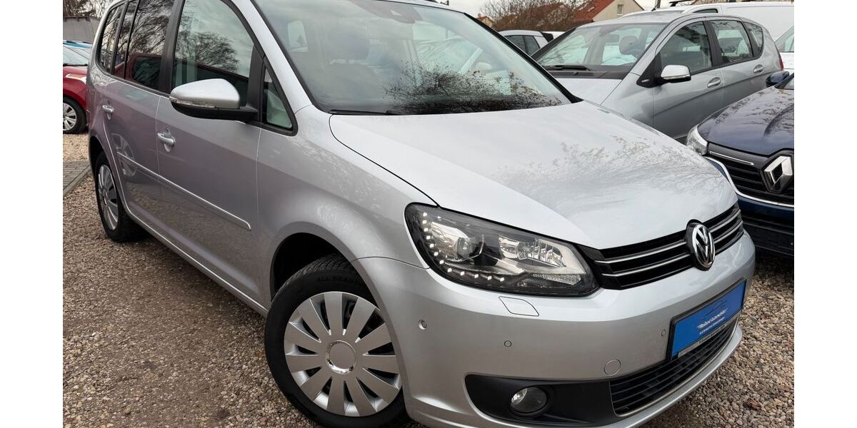 VW Touran 156.359 km 8.490 &euro; Berlin 13089