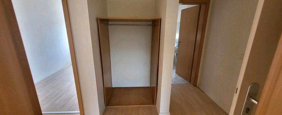 Etagenwohnung Eggenfelden - 3 Zimmer, 69 m&sup2;, 145.000&euro; | Angebot:26766472