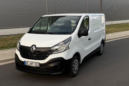 Renault Trafic 102.000 km 14.500 &euro; Essen 45329