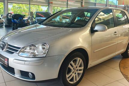VW Golf 163.400 km 3.900 &euro; Moosthenning 84164