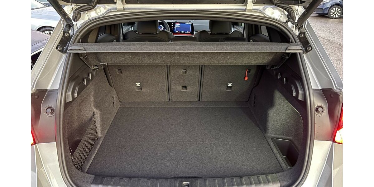 BMW X1 M35i xDrive KEYLE./KAMERA/HARMAN/NAVI/DAB/LED 1.763 km 48.900 &euro; Villingen-Schwenningen 78054