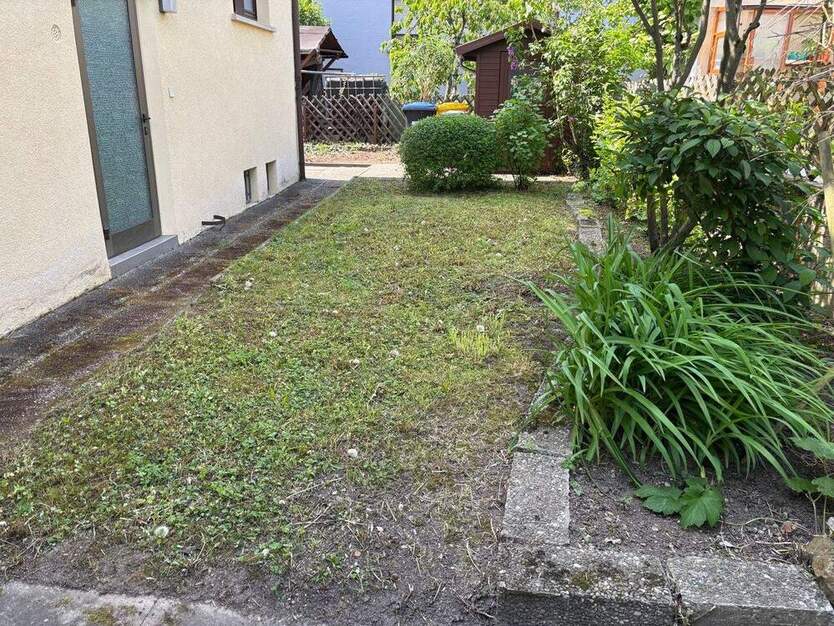 Freistehendes EFH mit großem Garten in Waiblingen zu verkaufen. 5 zimmer