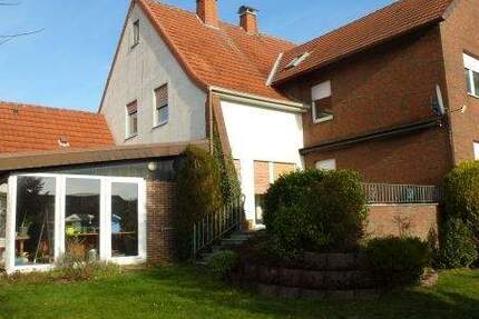 Ideal für Handwerker! Zweifamilienhaus mit großem Garten sucht nette Käufer! 7 zimmer