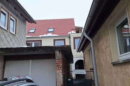 Haus Kaltennordheim - 10 Zimmer, 150 m&sup2;, 79.999&euro; | Angebot:24975789