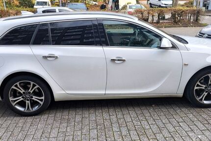 Opel Insignia 193.581 km 9.000 &euro; Erkrath 40699