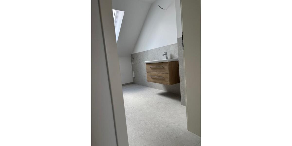 Dachgeschoßwohnung Heidelberg Handschuhsheim - 2 Zimmer, 58 m&sup2;, 900&euro; | Angebot:25973470