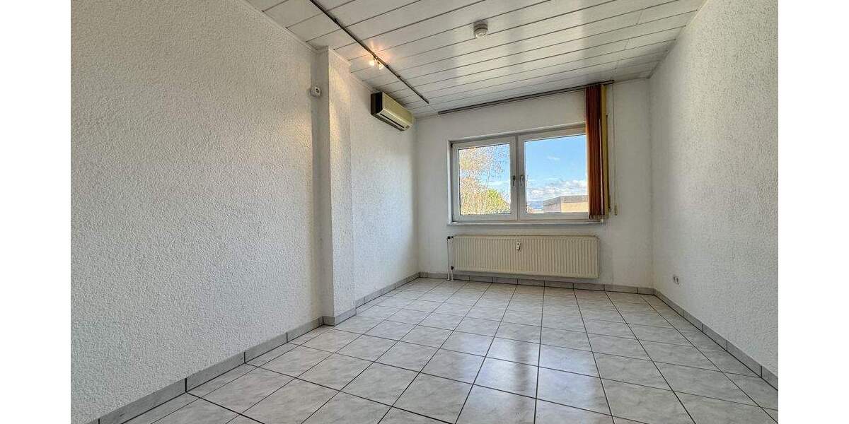 Etagenwohnung Lorsch - 2 Zimmer, 102 m&sup2;, 1.095&euro; | Angebot:24545492