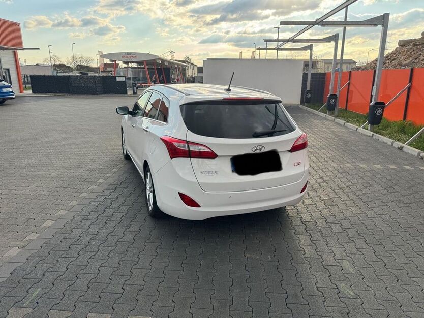 Hyundai i30 202.000 km 6.200 € Neustadt 67433