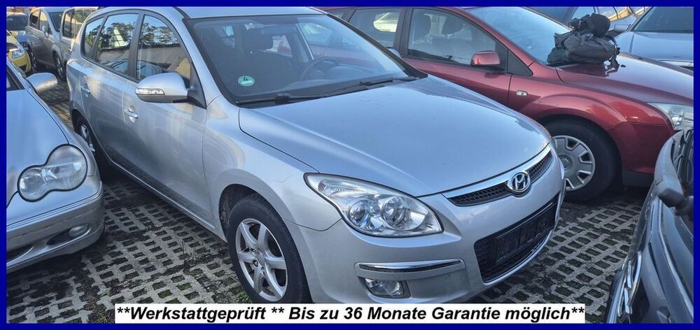 i30