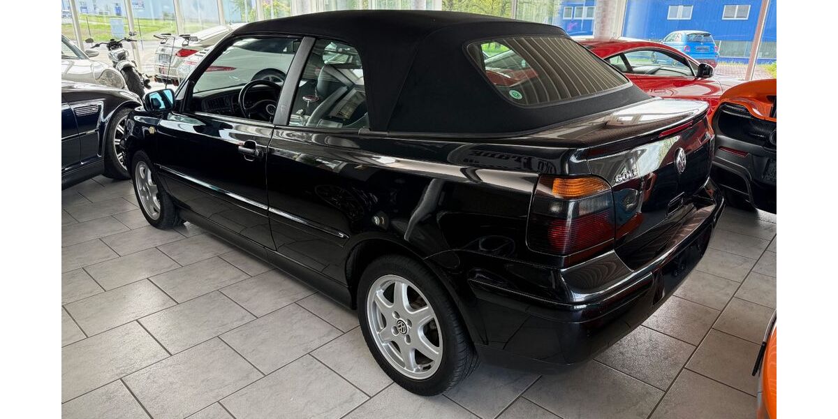 VW Golf 104.800 km 11.750 &euro; Untersteinach 95369