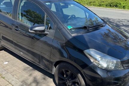 Toyota Yaris 212.500 km 3.999 &euro; Fürth 90763