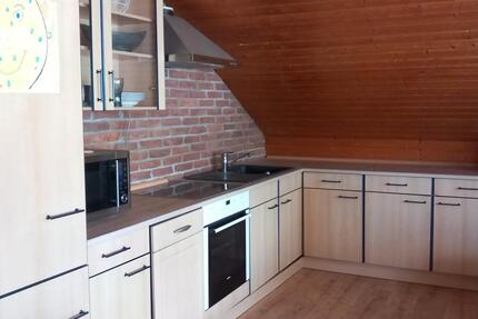 Dachgeschosswohnung zu vermieten 2 zimmer