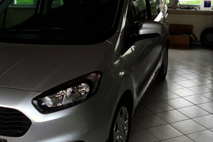 Ford Transit 64.000 km 8.900 &euro; Waldheim 04736