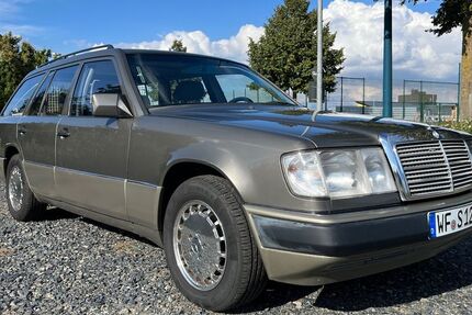 Mercedes-Benz E 300 171.485 km 14.400 € Wittmar 38329