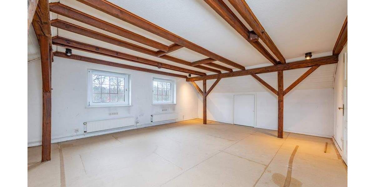 Einfamilienhaus Wentorf bei Hamburg - 8 Zimmer, 334 m&sup2;, 1.500.000&euro; | Angebot:25769855